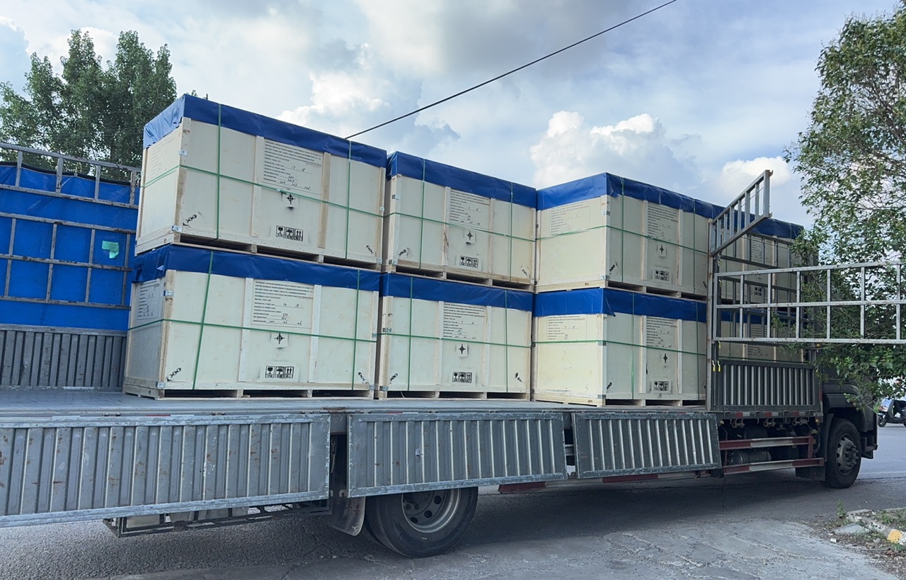 發往土耳其發電廠用，木箱包裝硅酸鋁纖維板